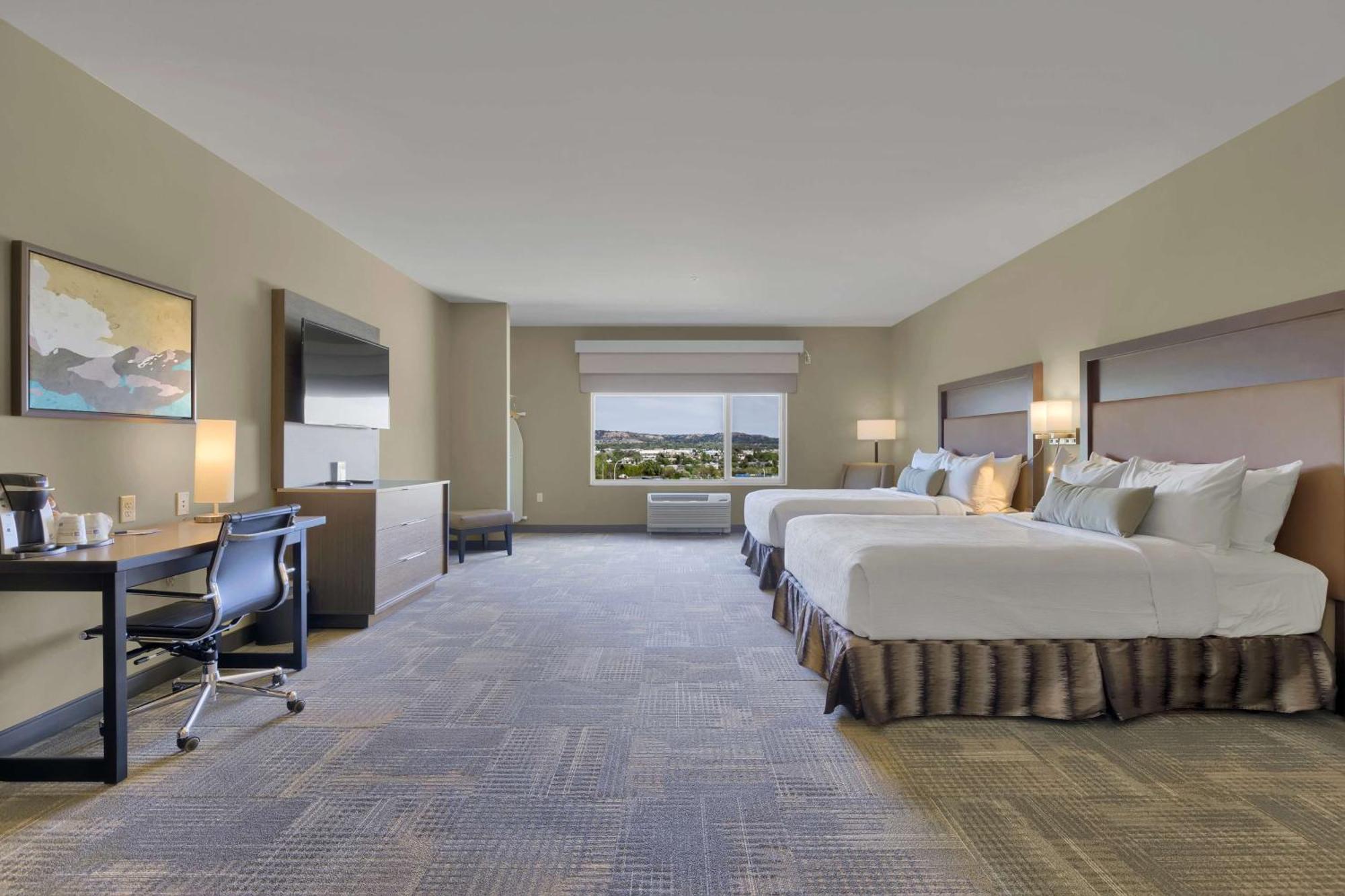 Best Western Plus Fillmore Inn & Suites Colorado Springs Exterior photo